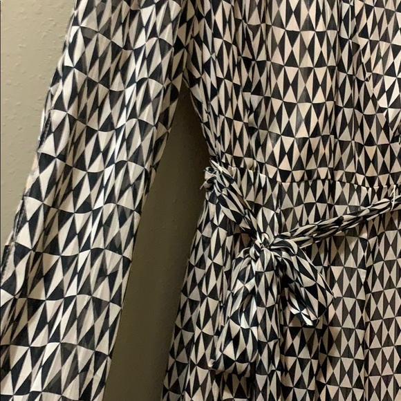 Dress - Picture 3 of 5